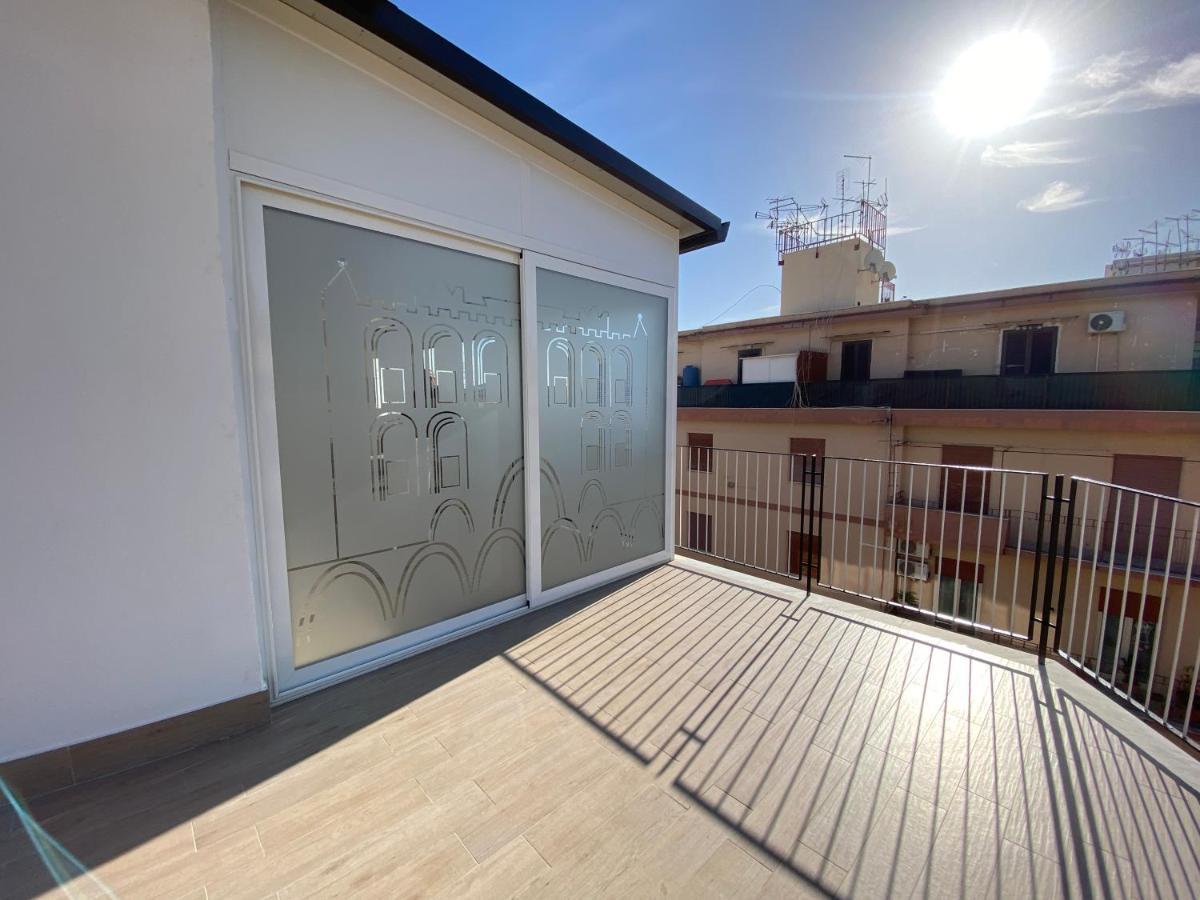 Casa Vacanze Alla Zisa Palermo Bagian luar foto